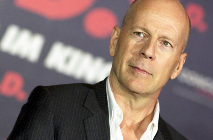  Bruce Willis, de 67 años, fue fotografiado mientras caminaba.Cómo está el actor ahora y cómo sobrelleva la enfermedad